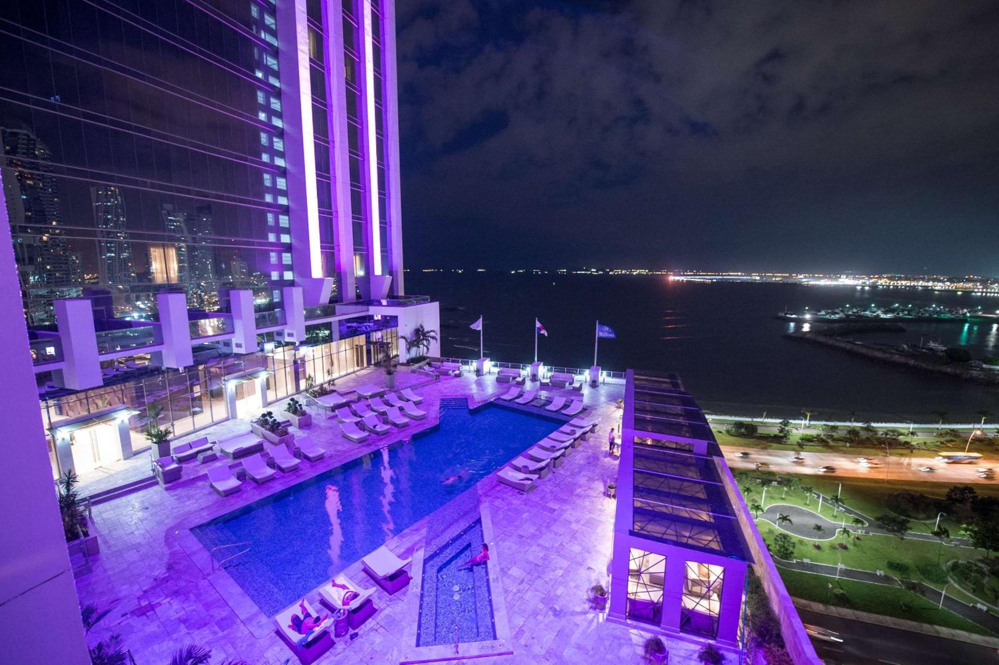 Hilton Hotel 4*